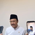 Menteri Sosial Saifullah Yusuf saat ditemui di kantor Kemenko Bidang Pangan, Jakarta, Selasa (28/7/2026). (CNBC Indonesia/Martyasari Rizki)