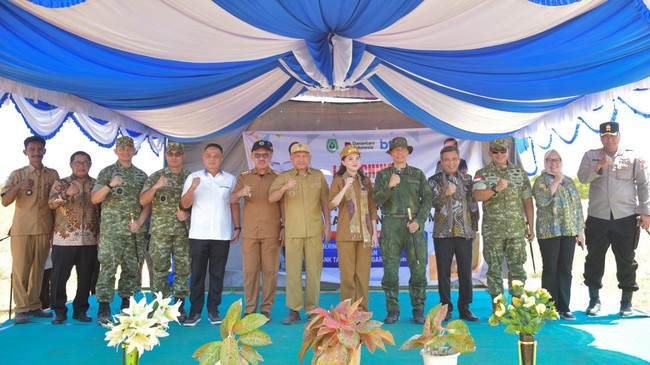Potret BTN dan Gubernur Malut Bangun Rumah Layak Huni di Halmahera Barat