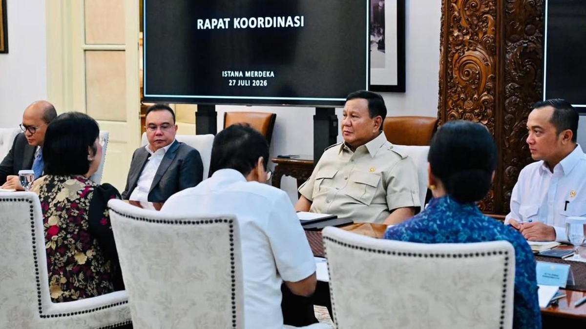 Momen Prabowo Pimpin Rapat KSSK Plus, Ada Dasco-Pjs Gubernur BI