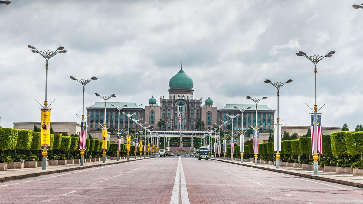 Kabar Kurang Enak dari Malaysia, Menggema Desakan Reformasi 