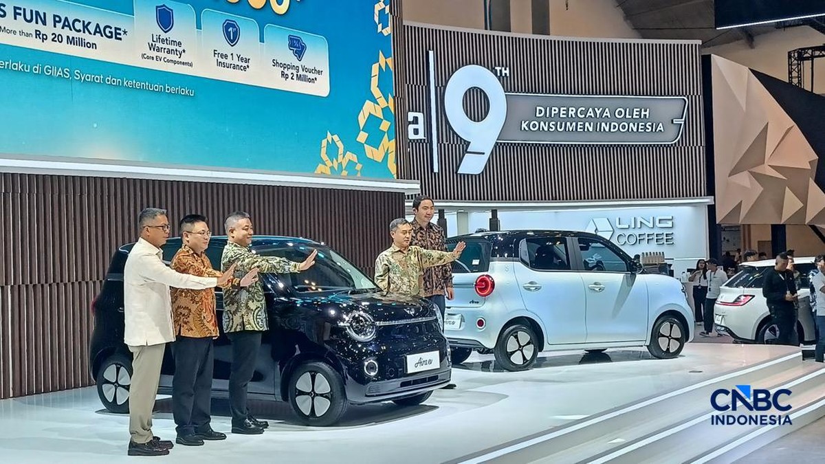 Kejutan Wuling! Luncurkan Mobil Listrik di RI Seharga Rp 155 Juta