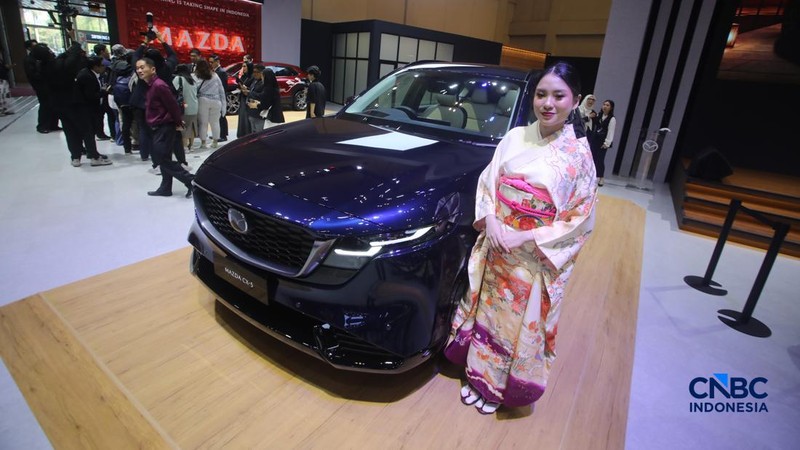 All New Mazda CX-5 ditampilkan dalam acara GIIAS 2026 di ICE BSD, Kabupaten Tangerang, Banten, Rabu (29/7/2026). (CNBC Indonesia/Faisal Rahman)