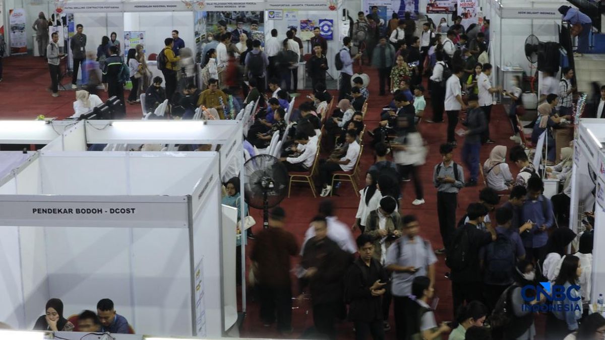 Muncul Fenomena Cari Kerja Susah, Tapi Pengusaha Sulit Cari Karyawan