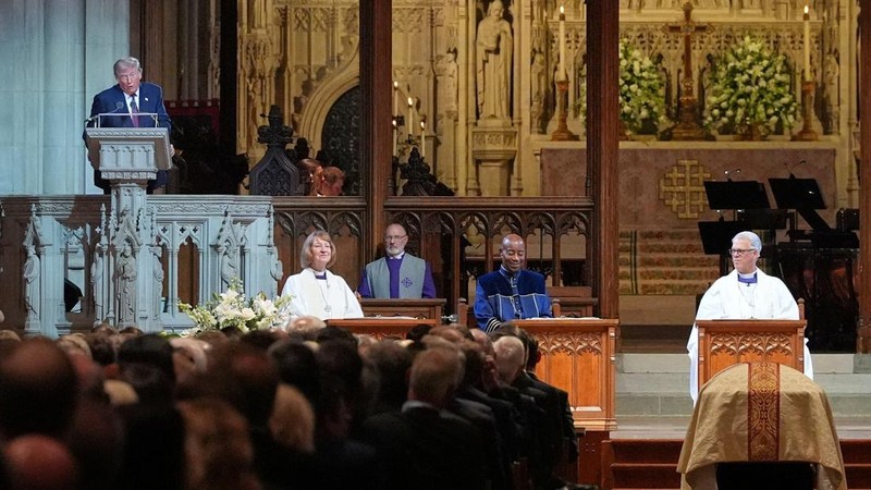 Presiden Donald Trump berbicara di upacara pemakaman Senator Lindsey Graham, R-S.C., di Katedral Nasional Washington, Selasa, 28 Juli 2026, di Washington.
