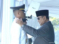 Presiden Prabowo Subianto Pimpin Upacara Pelantikan Pamong Praja Muda XXXIII IPDN 2026, di Lapangan Parade Kampus IPDN Jatinangor, Kabupaten Sumedang, Jawa Barat, Rabu (29/7/2026). (Tangkapan Layar Youtube/Sekretariat Presiden)