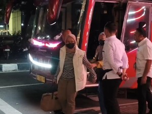 Termasuk Istri Bupati Pemalang, Rombongan yang Terjaring OTT Tiba di KPK