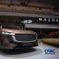 The All New Mazda 6e Fastback yang merupakan mobil listrik kedua keluaran Mazda ditampilkan dalam acara GIIAS 2026 di ICE BSD, Kabupaten Tangerang, Banten, Rabu (29/7/2026). (CNBC Indonesia/Faisal Rahman)