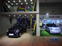 Wuling Aira EV ditampilkan dalam acara GIIAS 2026 di ICE BSD, Kabupaten Tangerang, Banten, Rabu (29/7/2026). (CNBC Indonesia/Faisal Rahman)