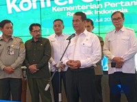 Menteri Pertanian (Mentan) Amran Sulaiman saat konferensi pers di kantornya, Jakarta, Kamis (30/7/2026).  (CNBC Indonesia/Martyasari Rizki)