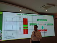Menteri Pertanian (Mentan) Amran Sulaiman saat konferensi pers di kantornya, Jakarta, Kamis (30/7/2026).  (CNBC Indonesia/Martyasari Rizki)