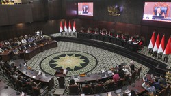 Ini 3 Sosok Mahasiswa UIN Jakarta di Balik Putusan MK Soal Anggaran MBG