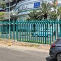 Pagar tinggi yang mengelilingi mal di Surabaya. (Dok. Detikcom/Jemmi Purwodianto)