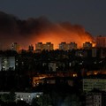 Smoke rises in the city during a Russian missile strike, amid Russia's attack on Ukraine, in Kyiv, Ukraine July 30, 2026. REUTERS/Gleb Garanich     TPX IMAGES OF THE DAY