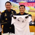 Konferensi Pers Penindakan Bea Cukai Terhadap Pembawaan Narkotika 26 KG Oleh Pilot di Bandara Soekarno-Hatta, Jumat, 31/7. (Dok Bea Cukai)