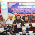 Konferensi Pers Penindakan Bea Cukai Terhadap Pembawaan Narkotika 26 KG Oleh Pilot  di Bandara Soekarno-Hatta Jumat (31/7). (Dok DJBC)