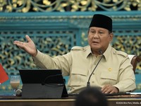 Presiden Prabowo Subianto saat pertemuan dengan pengusaha anggota Kamar Dagang dan Industri Indonesia seluruh Indonesia di Istana Kepresidenan, Jakarta, Jumat (31/7/2026).  (Tangkapan Layar YouTube Sekretariat Presiden)