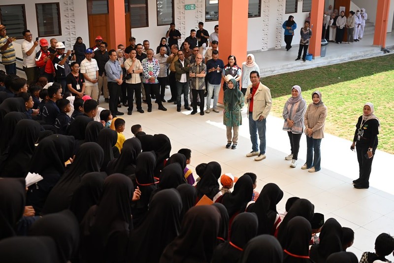 Menkeu Kunjungi Sekolah Rakyat Surabaya, Pastikan  Asrama dan Kelas Layak Guna . (Dok Kemenkeu)