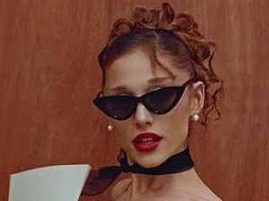 Ariana Grande Hiatus Usai Tur Selesai, Gak Tahan Kena Body Shaming Terus!