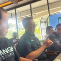 (Dua dari kiri) CEO Alva Purbaja Panja dalam diskusi dengan media di Tangerang, Senin (3/8/2026). (CNBC Indonesia/Ferry Sandi)