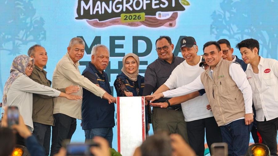 Kepala Otorita Ibu Kota Nusantara (IKN), Basuki Hadimuljono, membagikan momen saat mengendarai sepeda motor berkeliling kawasan IKN melalui akun Instagram pribadinya.