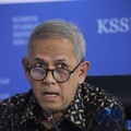 Ketua Dewan Komisioner LPS, Anggito Abimanyu saat Konferensi Pers Hasil Rapat Berskla KSSK III Tahun 2016 di Jakarta, Senin (3/8/2026). (CNBC Indonesia/Faisal Rahman)