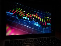Rekomendasi Saham Hari Ini: Ada BBRI, AMMN, hingga SGER