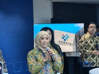 Menteri Komunikasi dan Digital Meutya Hafid di Kantor Komdigi, Senin (3/8/2026). (CNBC Indonesia/
Intan Rakhmayanti Dewi)