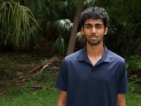 Nathan Thomas menjadi profesor termuda sepanjang sejarah pada usia 18 tahun dan 346 hari. (Dok. LinkedIn Thomas)