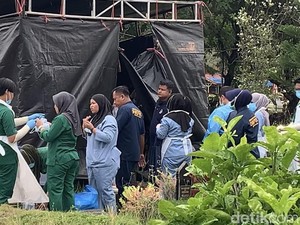 Polisi Bongkar Makam Murid SD Diduga Korban Perundungan