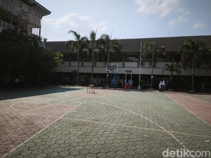 10 Siswa SMKN 6 Semarang Korban Keracunan MBG Sudah Pulang dari RS