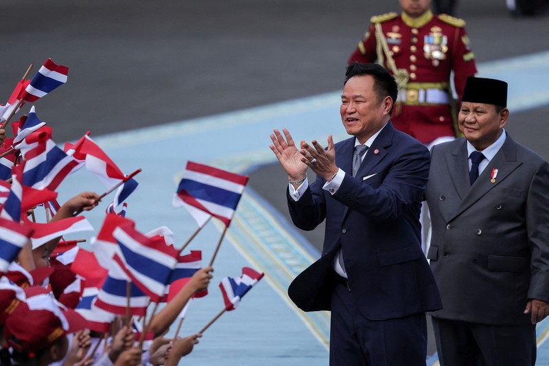 Upacara penyambutan kenegaraan kunjungan Perdana Menteri Thailand Anutin Charnvirakul digelar di Istana Merdeka, Jakarta Pusat, Senin (3/8/2026). (REUTERS/Willy Kurniawan)