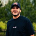 Influencer Meksiko Cesar Gastelum tewas ditembak saat siaran langsung. (Instagram/cesarselectivo)
