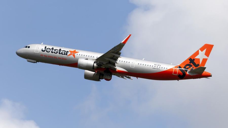 Jetstar Airways Airline Australia. (Fabrizio Gandolfo / SOPA Images)