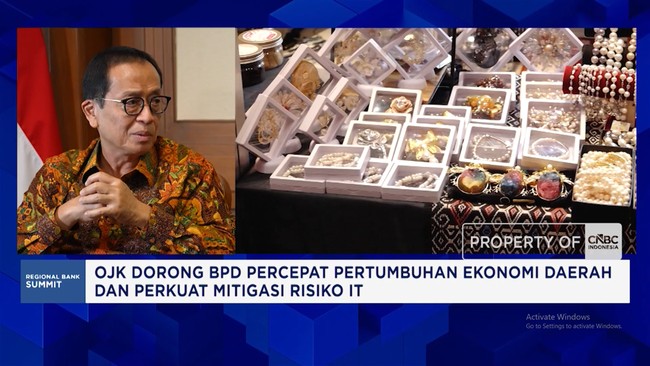 Video: OJK Dorong Persaingan BPD - Dukung Program Unggulan P