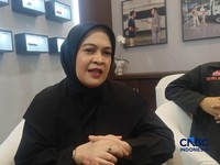 Communication Management Department Head PT Isuzu Astra Motor Indonesia, Puti Annisa Moeloek di Booth Isuzu GIIAS, Kamis (6/8/2026). (CNBC Indonesia/Ferry Sandi)
