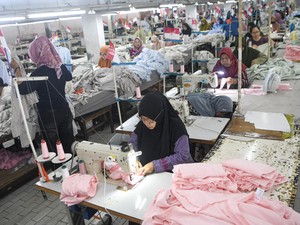 Manufaktur Jadi Motor Industri RI, Jangan Layu Sebelum Capai Puncak!
