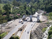 Jalur Lembah Anai resmi dibuka untuk seluruh jenis kendaraan mulai Senin (27/7), setelah sebelumnya mobilitas di kawasan tersebut terganggu akibat bencana. (Dok. PT Hutama Karya Infrastruktur (HKI))