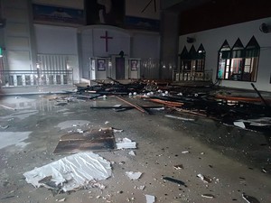 Gereja GMIM Imanuel Kawangkoan Bawah Minsel Kebakaran Diduga gegara Korsleting