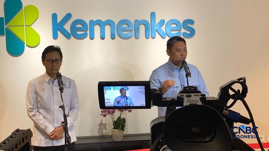 Kepala Badan Gizi Nasional (BGN) Sudaryono bertemu Menteri Kesehatan (Menkes) Budi Gunadi Sadikin membahas program MBG saat ditemui dikantor Kementerian Kesehatan, Jakarta, Kamis (6/8/2026). (CNBC Indonesia/Fergi Nadira)