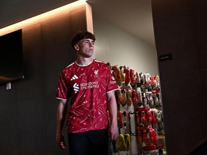 Alasan Victor Munoz Berlabuh ke Liverpool