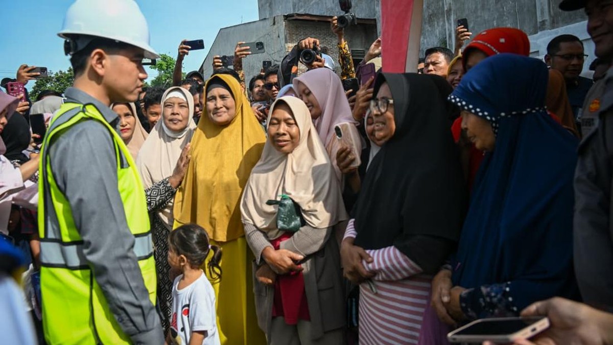 Blusukan di Aceh, Wapres Gibran Cek Pembangunan Jembatan Pasca Bencana