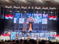 Presiden Prabowo Subianto memberikan sambutan pada acara Peluncuran dan Beda Buku Bahlil Lahadalia di Djakarta Theatre, Jakarta, Jumat (7/8/2026). (CNBC Indonesia/Verda Nano)