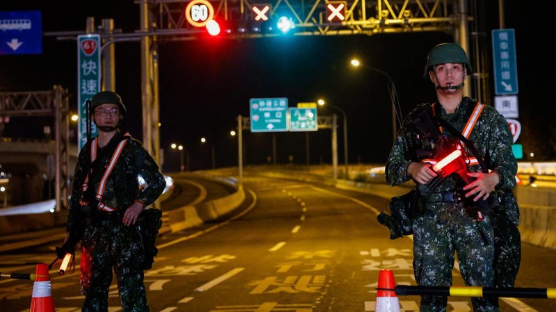 Taiwan mulai melaksanakan latihan militer tahunan terbesar bertajuk Han Kuang, Jumat (7/8/2026). Latihan ini bagian dari upaya meningkatkan kesiapsiagaan menghadapi potensi invasi China. (REUTERS/Tsai Hsin-Han)