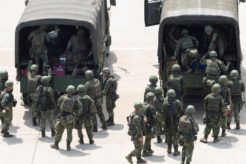 Taiwan mulai melaksanakan latihan militer tahunan terbesar bertajuk Han Kuang, Jumat (7/8/2026). Latihan ini bagian dari upaya meningkatkan kesiapsiagaan menghadapi potensi invasi China. (REUTERS/Tsai Hsin-Han)
