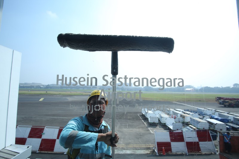 PT Angkasa Pura Indonesia (Persero) atau InJourney Airports telah mendapat persetujuan dari Kementerian Perhubungan RI (Kemenhub) untuk melayani penerbangan pesawat jet berbadan sedang (narrow body) di Bandara Husein Sastranegara Bandung mulai 14 Agustus 2026. (Dok. Ist/Official Bndara Husein Sastra Negara)
