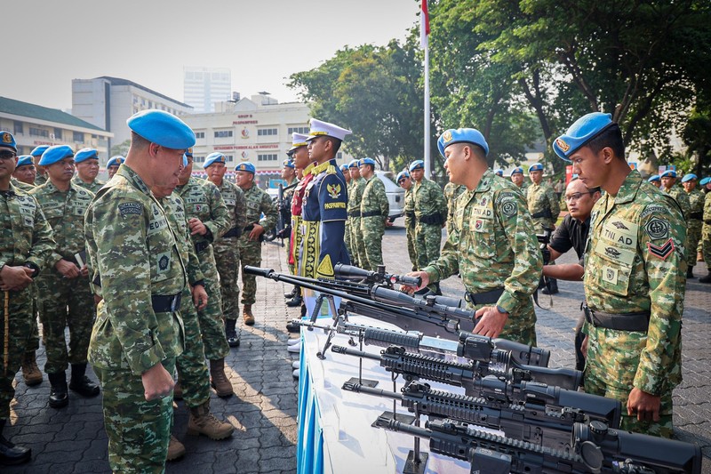 Komandan Pasukan Pengamanan Presiden (Danpaspampres) Mayjen TNI Dr. Edwin Adrian Sumantha memimpin Apel Gelar Kesiapan Pasukan Satuan Tugas Pengamanan (Satgaspam) VVIP di Lapangan Hitam Mako Paspampres, Senin (10/8/2026). (Dok. Penerangan Paspampres)