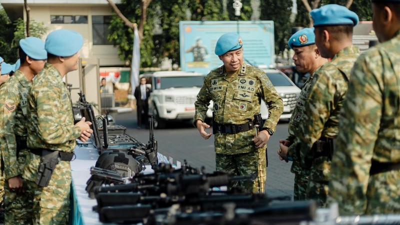 Komandan Pasukan Pengamanan Presiden (Danpaspampres) Mayjen TNI Dr. Edwin Adrian Sumantha memimpin Apel Gelar Kesiapan Pasukan Satuan Tugas Pengamanan (Satgaspam) VVIP di Lapangan Hitam Mako Paspampres, Senin (10/8/2026).