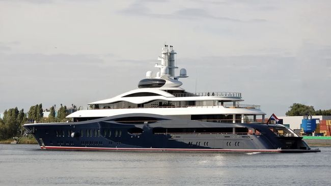 Launchpad, kapal pesiar kepunyaan Zuck. (Dok. superyachtfan.com)
