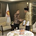 Wakil Ketua Dewan Perwakilan Rakyat dari Fraksi Gerakan Indonesia Raya Sufmi Disco Ahmad bertemu dengan Penasihat Khusus Presiden Bidang Haji Muhadjir Effendy di ruang pimpinan DPR, Gedung Nusantara III, Kompleks Parlemen, Senayan, Jakarta. (Instagra