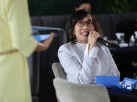 Acting CEO PT Home Credit Indonesia, Sylvia Lazuarni saat menyampaikan pemaparan dalam Multifinance CEO Gathering 2026 di Jakarta, Selasa (11/8/2026). (CNBC Indonesia/Tri Susilo)